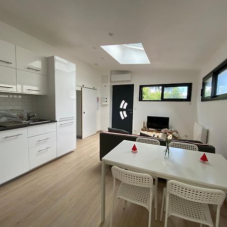 Appartement Paisible Proche Centre Ville Брон Экстерьер фото
