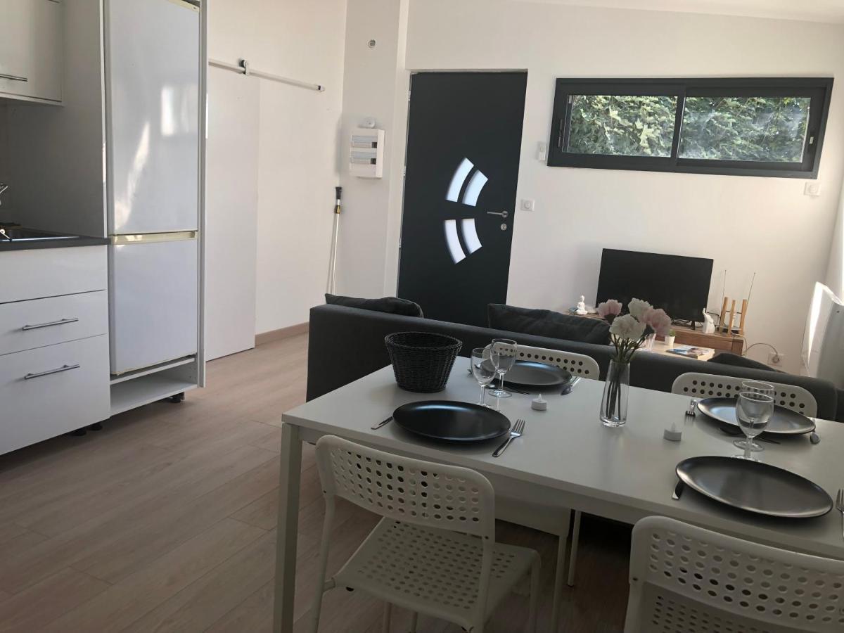 Appartement Paisible Proche Centre Ville Брон Экстерьер фото